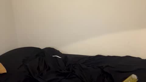 Snapshot of ghostpetal chatting on 02/28/26, 12:33 ghostpetal online show from 02/28/26, 12:33