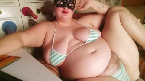 Snapshot of ghostrideaway chatting on 12/12/24, 10:56 Vakmu online show from 12/12/24, 10:56