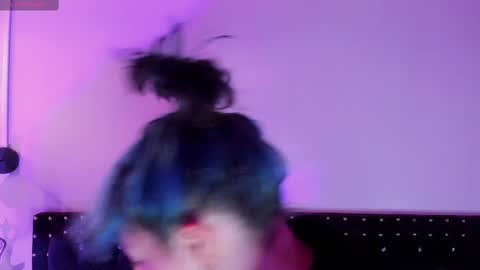 Allison  online show from 10/04/25, 01:31