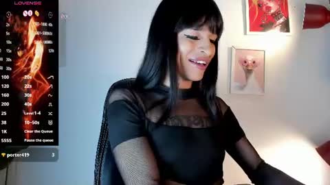Snapshot of gia_demiee chatting on 07/25/26, 12:03 Gia Please help me with your thumbs up its important online show from 07/25/26, 12:03