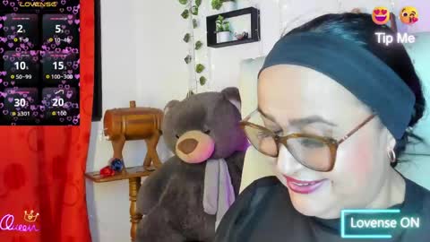 nahomi online show from 05/06/26, 11:43