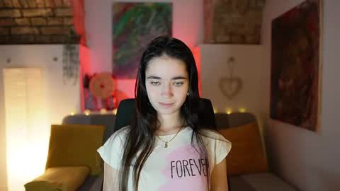 Gia Paige18 online show from 01/08/25, 09:53