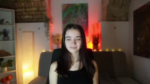 Gia Paige18 online show from 02/24/25, 10:59