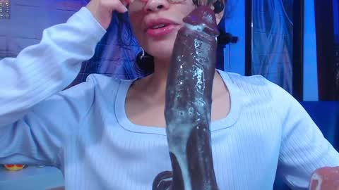 giaa rossi online show from 04/28/26, 02:21