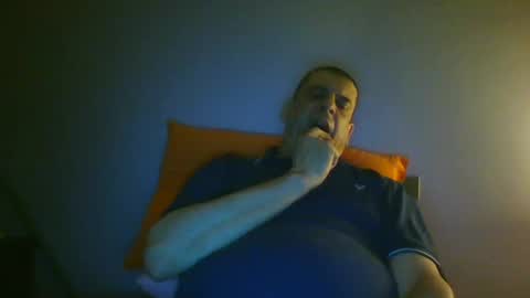 Snapshot of giaco1982 chatting on 09/25/25, 05:22 samuel online show from 09/25/25, 05:22