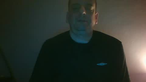 Snapshot of giaco1982 chatting on 09/27/25, 02:22 samuel online show from 09/27/25, 02:22