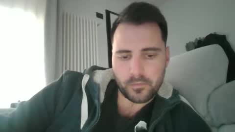 giacomo9669 online show from 02/04/26, 01:39