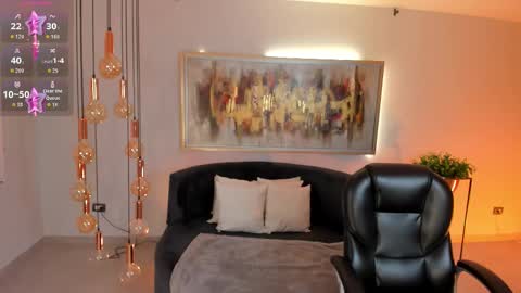 Gia Ferrera online show from 03/08/26, 05:28