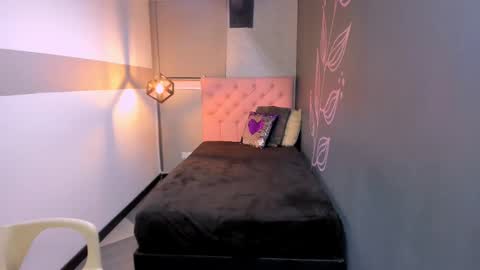 G I A  FOX online show from 02/23/25, 10:39