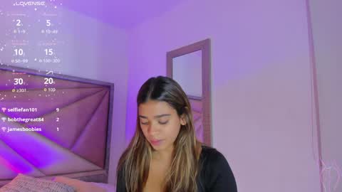 Snapshot of giafu chatting on 05/19/26, 12:49 Gia online show from 05/19/26, 12:49