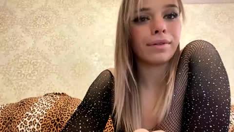 Snapshot of gianafinch chatting on 03/06/26, 12:12 Eva online show from 03/06/26, 12:12