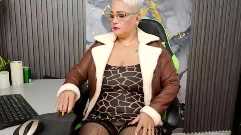   online show from 02/19/26, 12:45