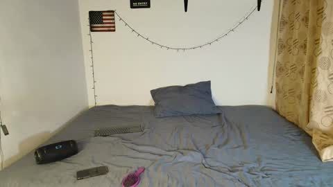 Snapshot of gianluca_de_rosa chatting on 01/10/25, 01:42 gianluca_de_rosa online show from 01/10/25, 01:42