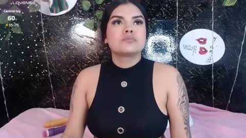 Snapshot of giannagp chatting on 06/19/26, 07:17 Gianna lopez online show from 06/19/26, 07:17