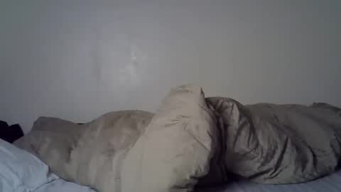 Giannah online show from 11/10/25, 01:15