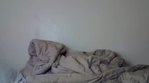 Giannah online show from 11/16/25, 08:53