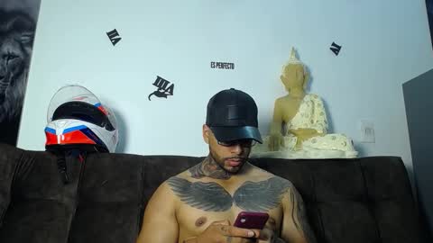 Dilan online show from 09/26/25, 09:30