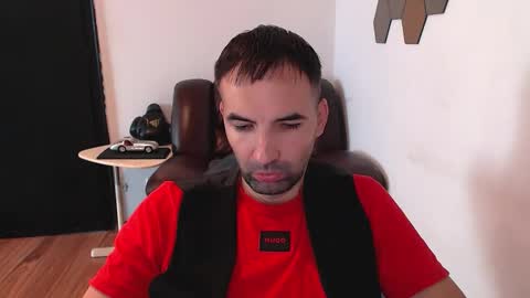Snapshot of gianni_lion chatting on 10/14/25, 09:54 Gianni online show from 10/14/25, 09:54