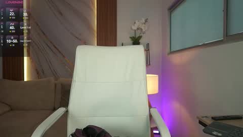 Snapshot of gianovak chatting on 01/07/26, 07:16 gianovak online show from 01/07/26, 07:16