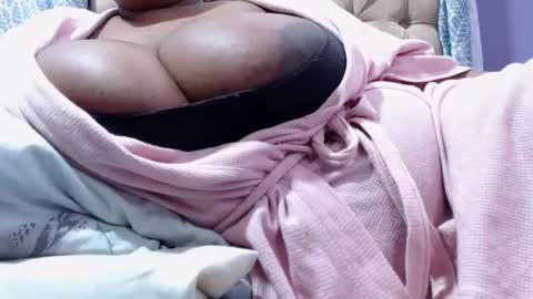 gianttitts online show from 02/24/25, 07:33