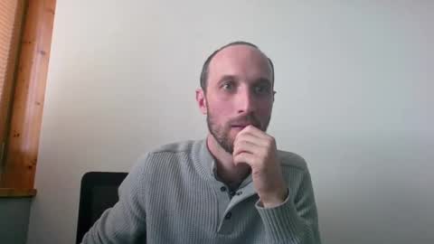 Snapshot of gib_xou chatting on 10/17/25, 11:35 gib_xou online show from 10/17/25, 11:35