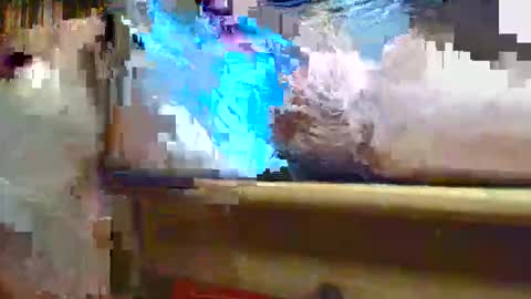 Snapshot of gibette chatting on 11/01/25, 08:55 Ptite bite online show from 11/01/25, 08:55