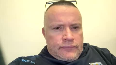 Snapshot of giddyup2222222 chatting on 11/30/25, 01:26 giddyup2222222 online show from 11/30/25, 01:26