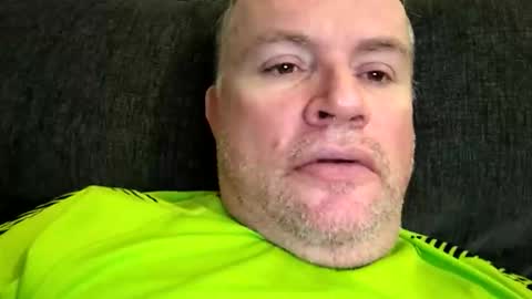 Snapshot of giddyup2222222 chatting on 01/05/26, 06:22 giddyup2222222 online show from 01/05/26, 06:22