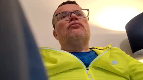 Snapshot of giddyup2222222 chatting on 03/24/26, 12:48 giddyup2222222 online show from 03/24/26, 12:48