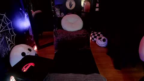 Snapshot of gigglemethis22 chatting on 12/27/24, 07:03 Giggles online show from 12/27/24, 07:03