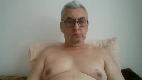 Snapshot of gigi1970 chatting on 05/20/26, 07:58 gigi1970 online show from 05/20/26, 07:58