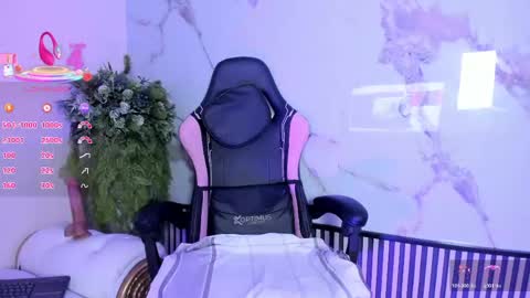 Snapshot of gigi_cutte_ chatting on 04/25/26, 10:18 Gigi online show from 04/25/26, 10:18