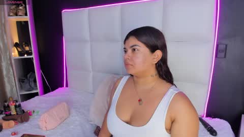 Gigi  online show from 04/27/26, 12:47