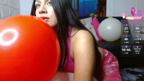 Gigi 3 online show from 11/26/25, 04:35