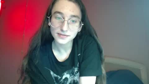 Gigi online show from 11/09/25, 07:45