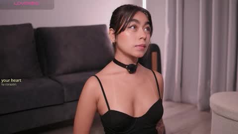 Snapshot of gigilee_ chatting on 02/27/26, 09:42 GIGI online show from 02/27/26, 09:42