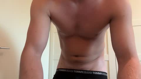 Snapshot of gigolo_amsterdam chatting on 10/30/25, 03:35 gigolo amsterdam023 online show from 10/30/25, 03:35