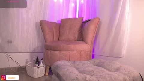 Snapshot of giiadior1 chatting on 05/11/26, 01:06 GiiaDior online show from 05/11/26, 01:06