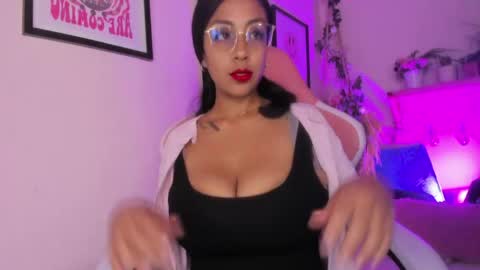 Snapshot of giisell chatting on 04/29/26, 12:31 giisell online show from 04/29/26, 12:31