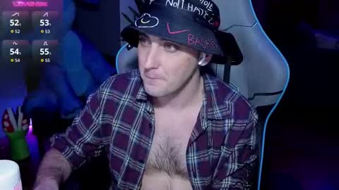 Snapshot of gil_gamesh2nd chatting on 02/04/26, 06:03 Mirko online show from 02/04/26, 06:03