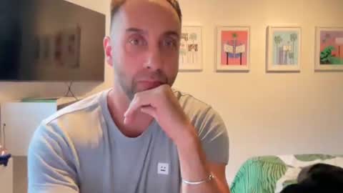 gilber10101 online show from 10/17/25, 05:26