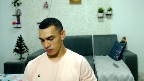 Snapshot of gilbert_marquez chatting on 12/20/24, 02:49 GILBERT online show from 12/20/24, 02:49