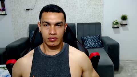 Snapshot of gilbert_marquez chatting on 01/05/25, 05:09 GILBERT online show from 01/05/25, 05:09