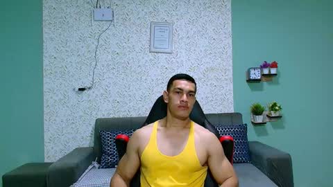 Snapshot of gilbert_marquez chatting on 01/26/25, 10:35 GILBERT online show from 01/26/25, 10:35