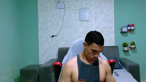 Snapshot of gilbert_marquez chatting on 02/10/25, 05:19 GILBERT online show from 02/10/25, 05:19