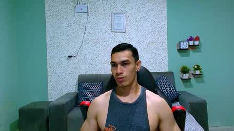 Snapshot of gilbert_marquez chatting on 02/14/25, 11:10 GILBERT online show from 02/14/25, 11:10