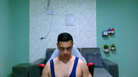 Snapshot of gilbert_marquez chatting on 02/15/25, 02:33 GILBERT online show from 02/15/25, 02:33