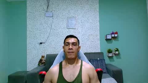 Snapshot of gilbert_marquez chatting on 02/16/25, 03:05 GILBERT online show from 02/16/25, 03:05