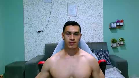 Snapshot of gilbert_marquez chatting on 02/18/25, 05:21 GILBERT online show from 02/18/25, 05:21