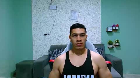 Snapshot of gilbert_marquez chatting on 02/20/25, 11:09 GILBERT online show from 02/20/25, 11:09